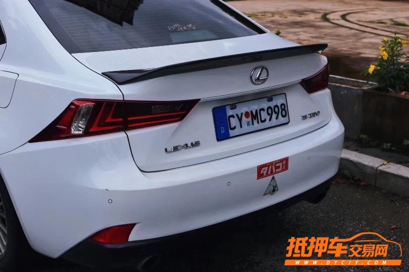 东莞14年雷克萨斯IS3