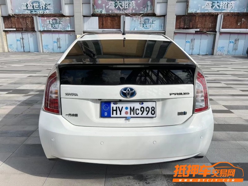 东莞13年丰田普锐斯3