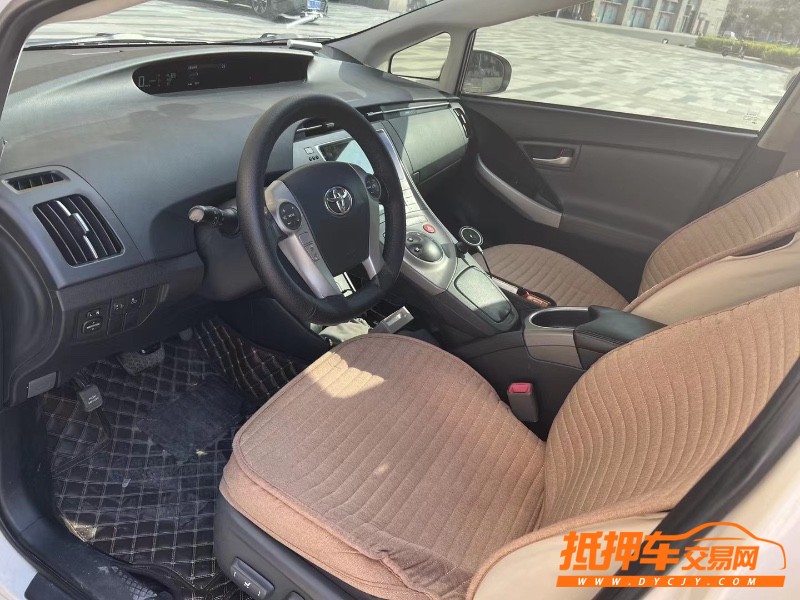 东莞13年丰田普锐斯6
