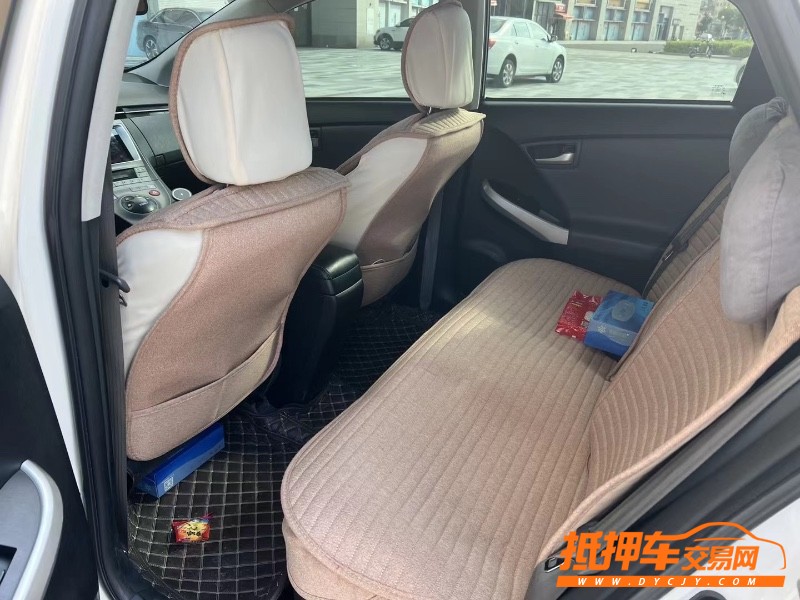东莞13年丰田普锐斯8