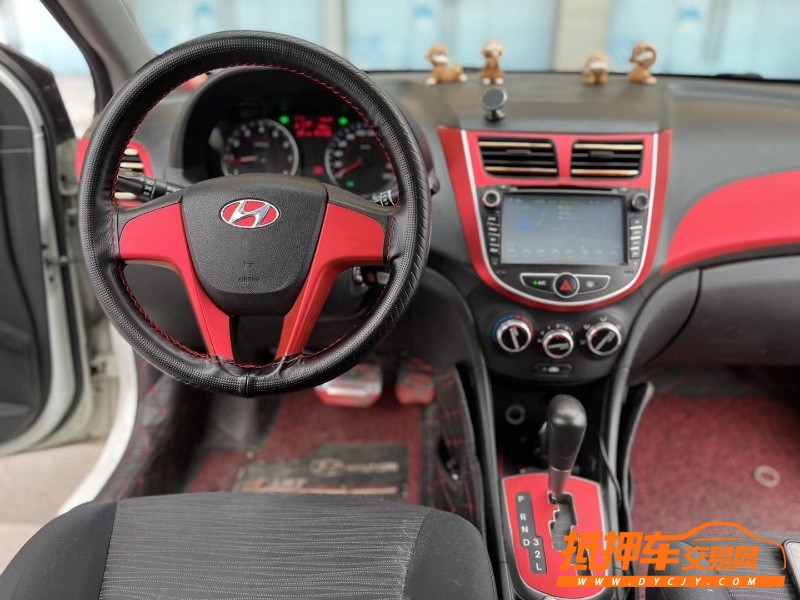 东莞14年现代瑞奕9