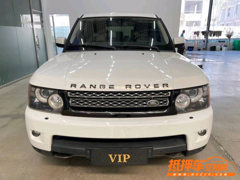 济宁12年路虎揽胜运动1