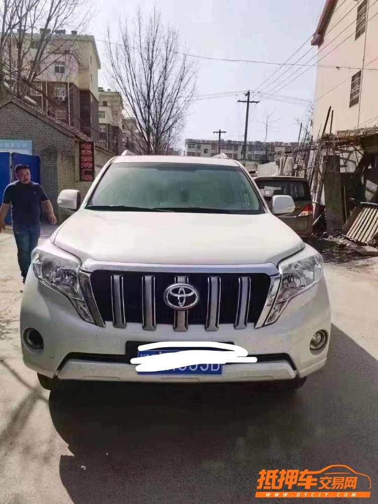 北京17年丰田普拉多5