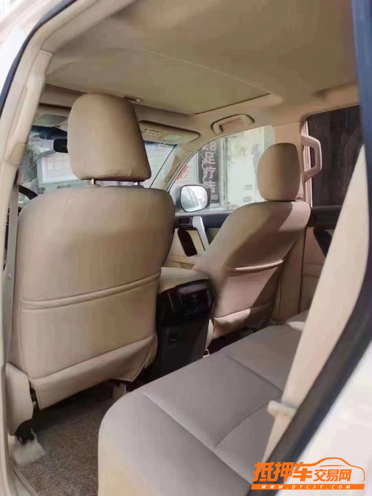 北京17年丰田普拉多2