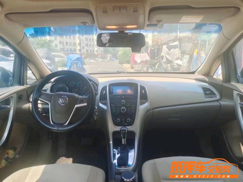 烟台15年别克英朗GT5