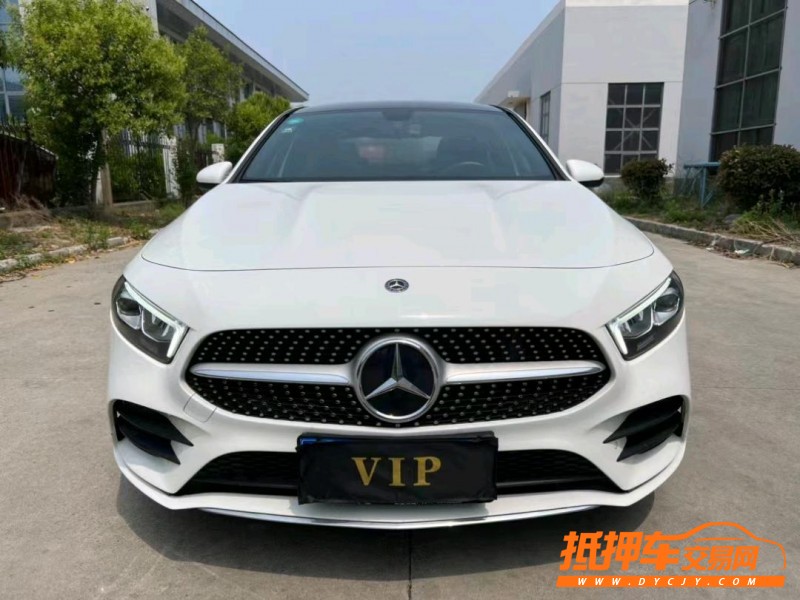 盐城19年奔驰A1