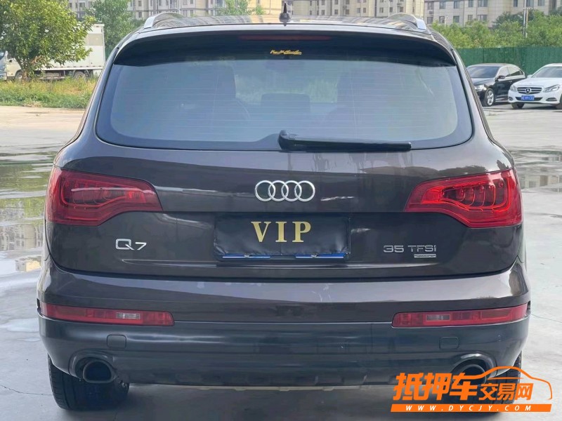 鄭州14年奧迪Q77
