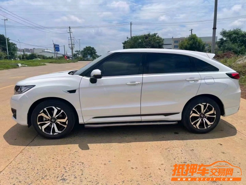 邵阳19年本田UR-V3