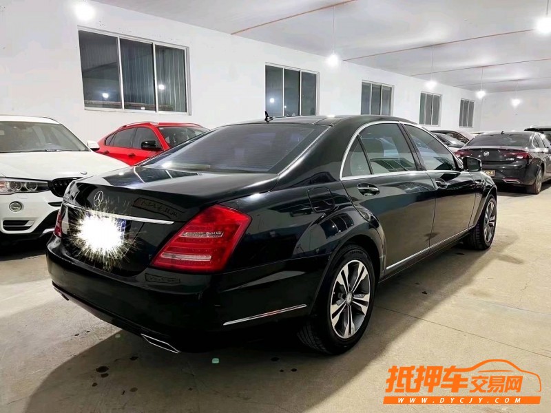 潍坊13年奔驰S8
