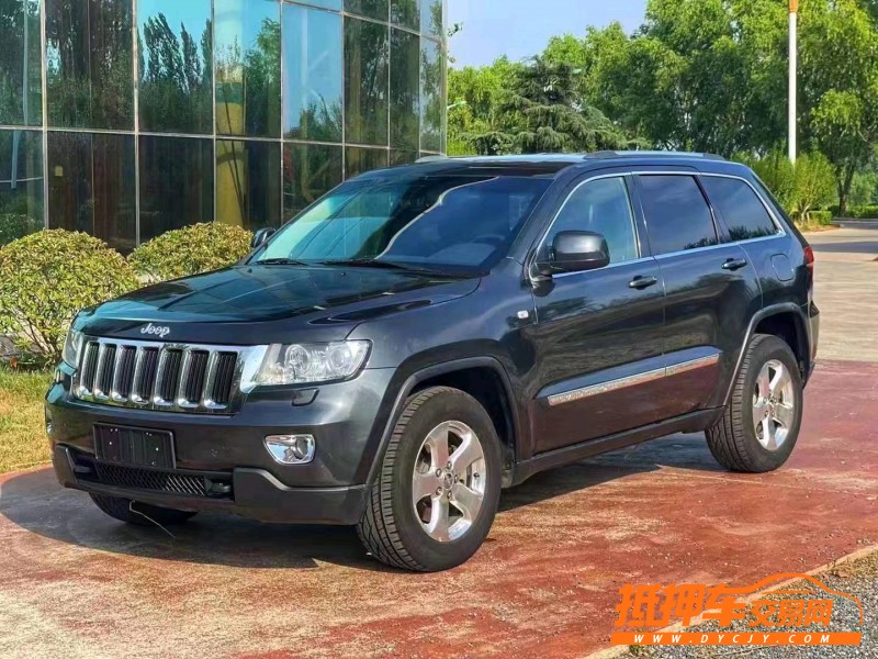 潍坊11年Jeep大切诺基2
