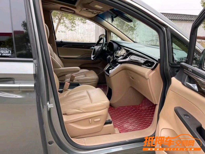 盐城17年别克GL86