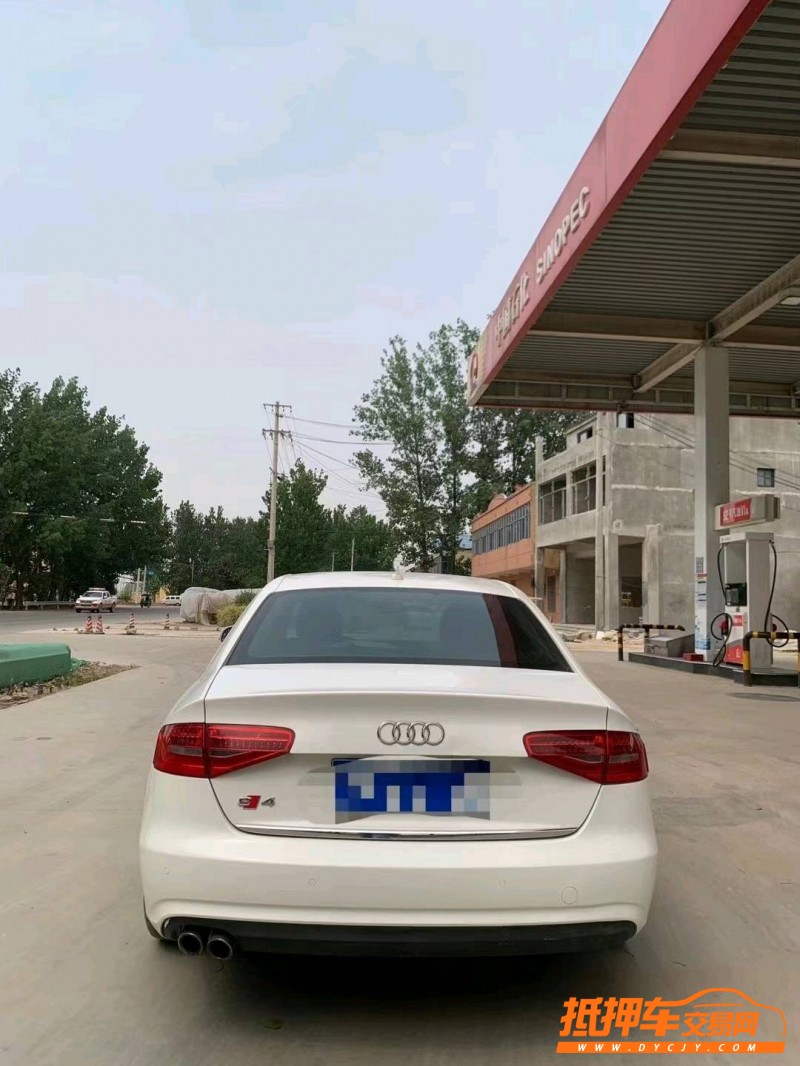 北京14年奧迪A4L8