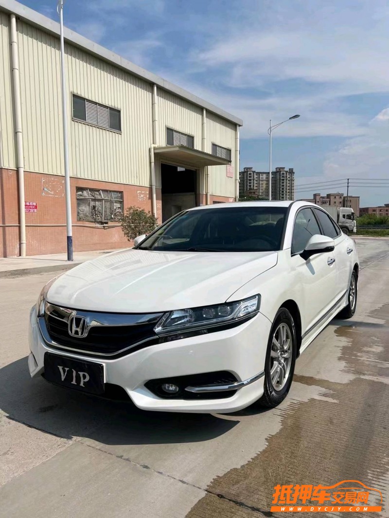 东莞17年本田思铂睿2