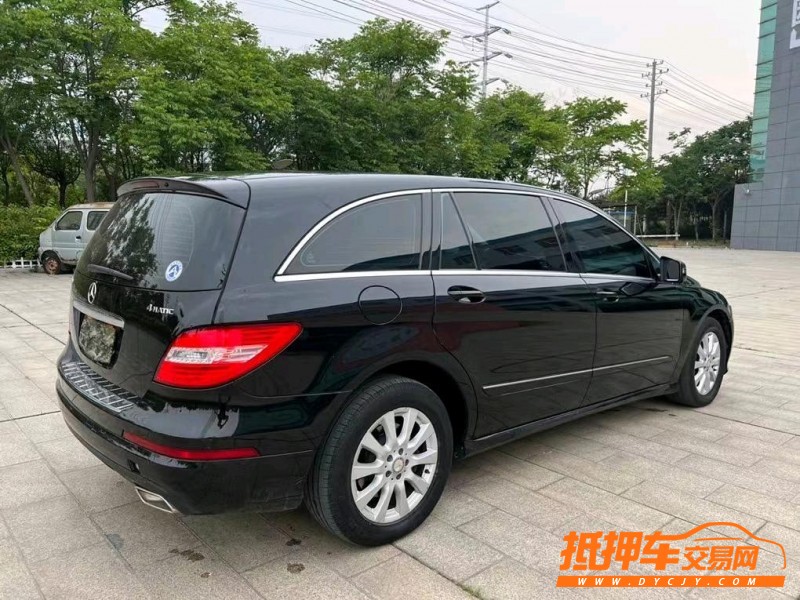 盐城15年奔驰R8