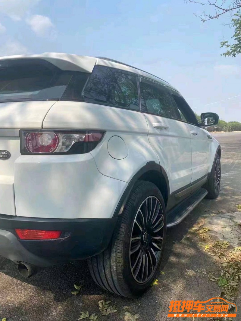 烟台13年路虎极光3