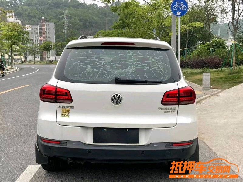 广州16年大众途观2