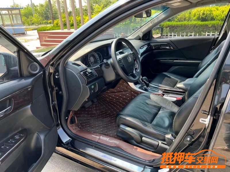 盐城16年本田雅阁6