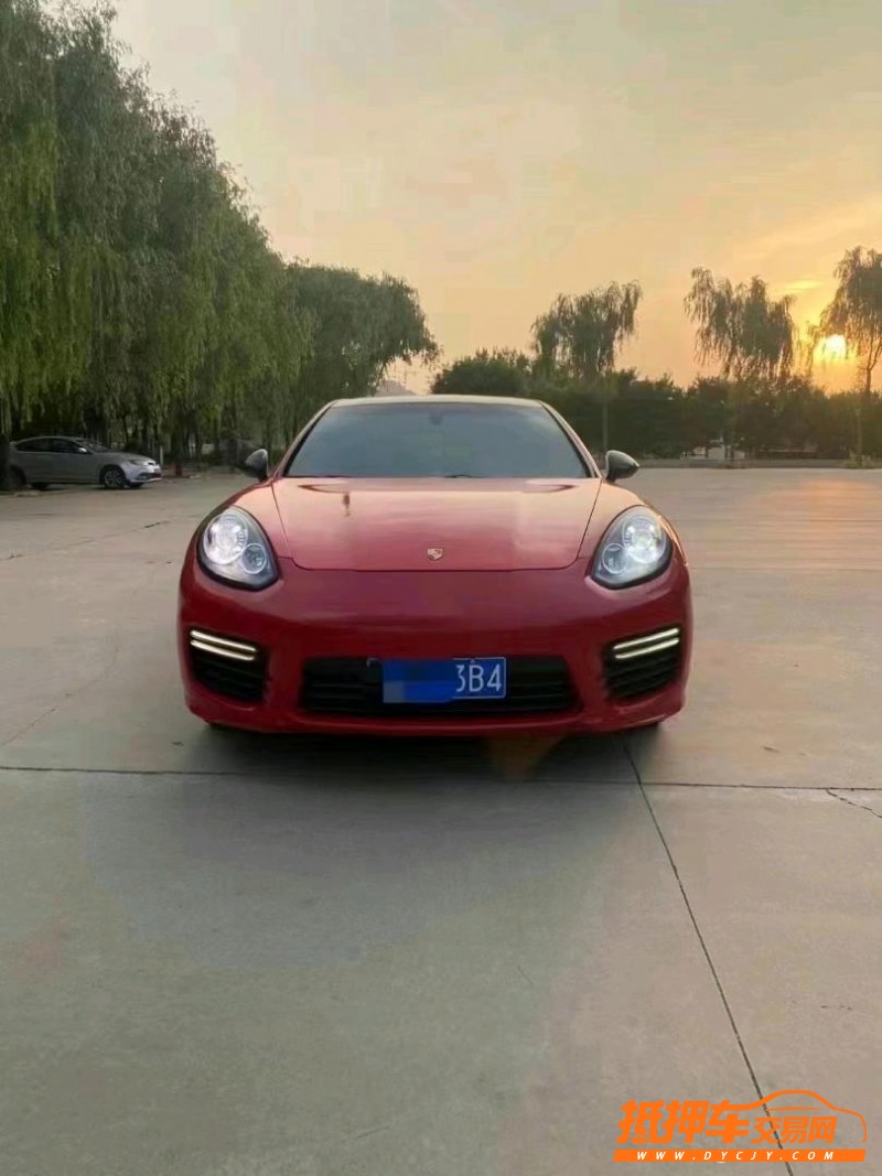 潍坊12年保时捷帕拉梅拉8