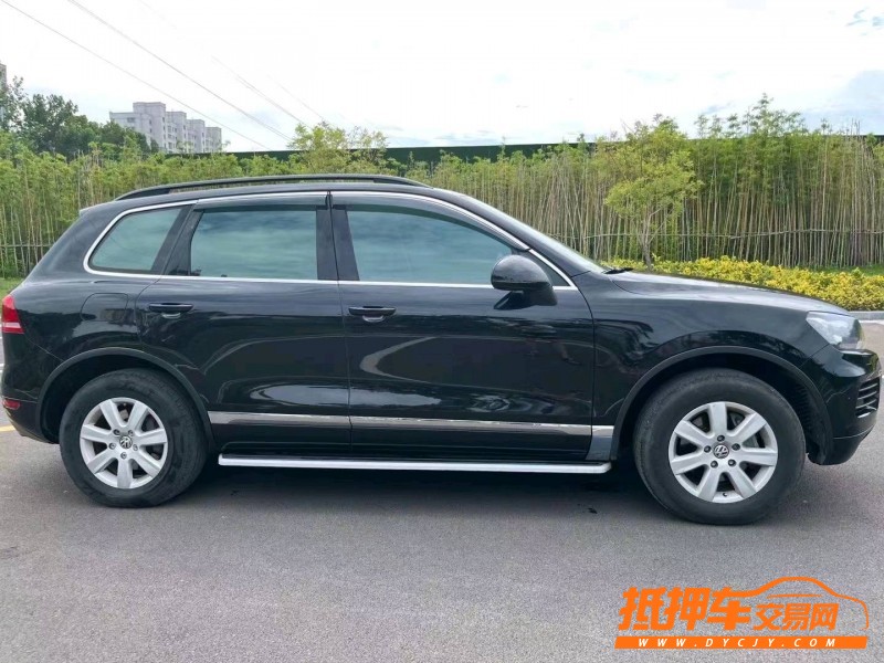 潍坊14年大众途锐7