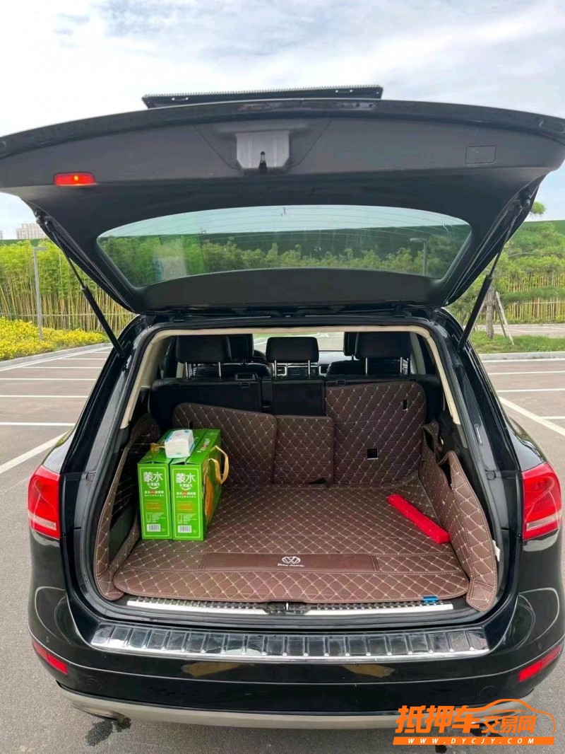 潍坊14年大众途锐3