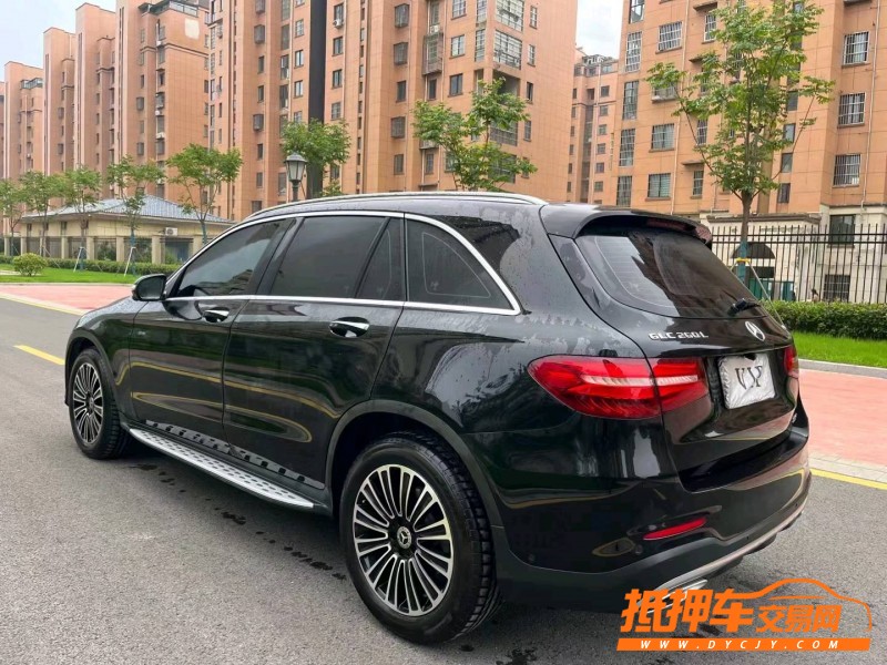 徐州19年奔驰GLC7