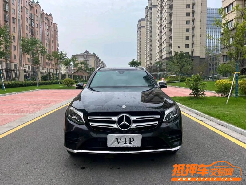 徐州19年奔驰GLC1