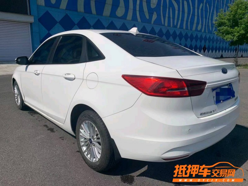 潍坊17年福特福睿斯9