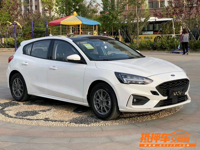 青岛21年福特福克斯7