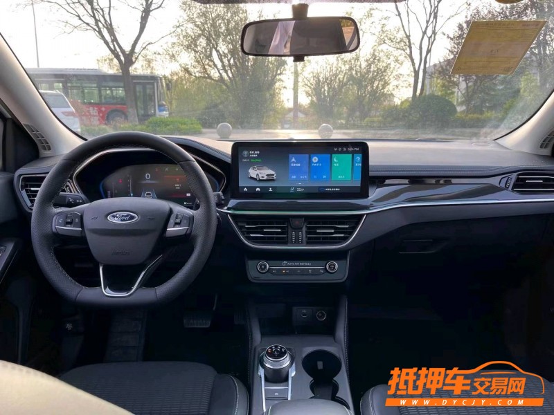 青岛21年福特福克斯6