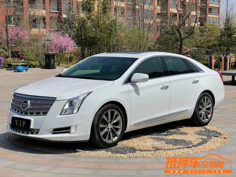 青岛13年凯迪拉克XTS8