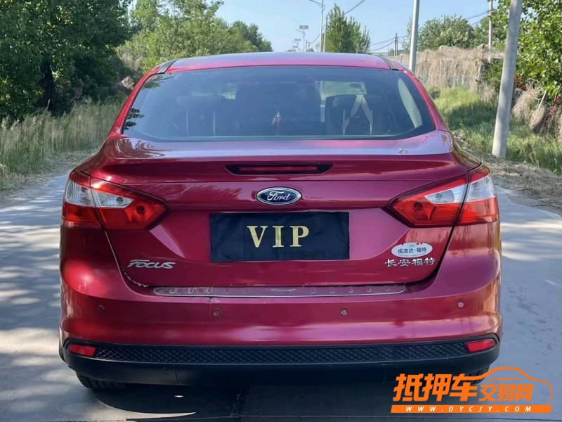 青岛14年福特福克斯9