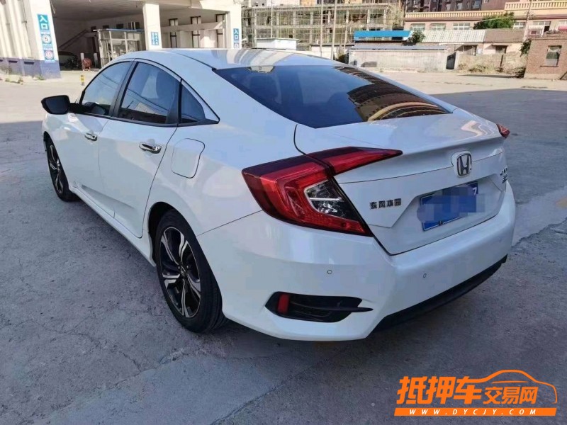 北京17年本田思域6