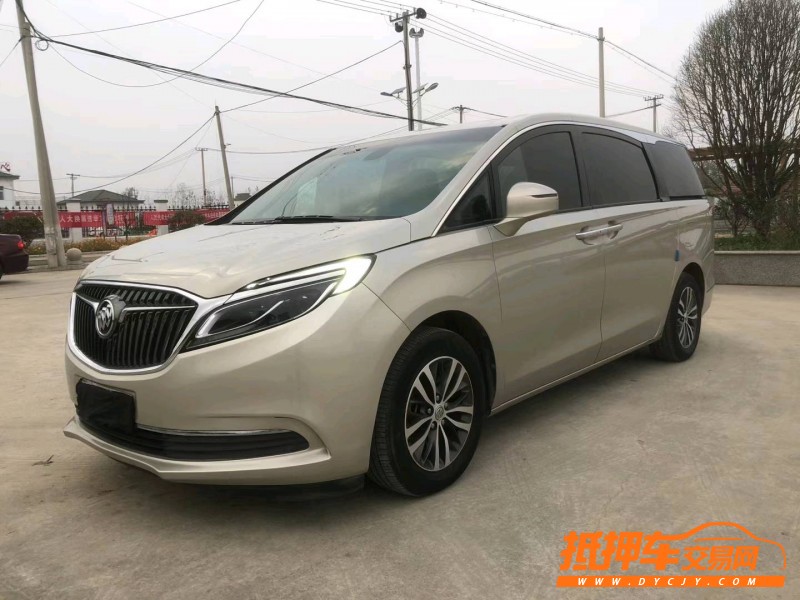 徐州17年别克GL82