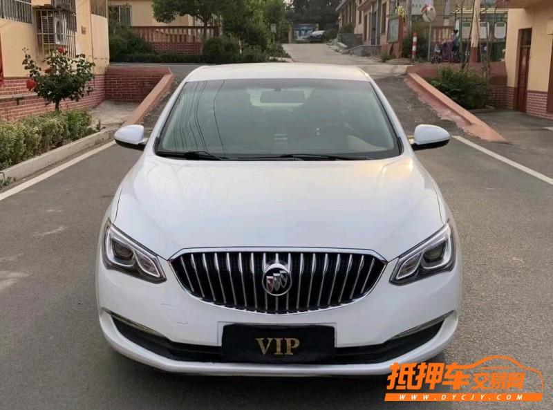 青岛16年别克英朗GT1