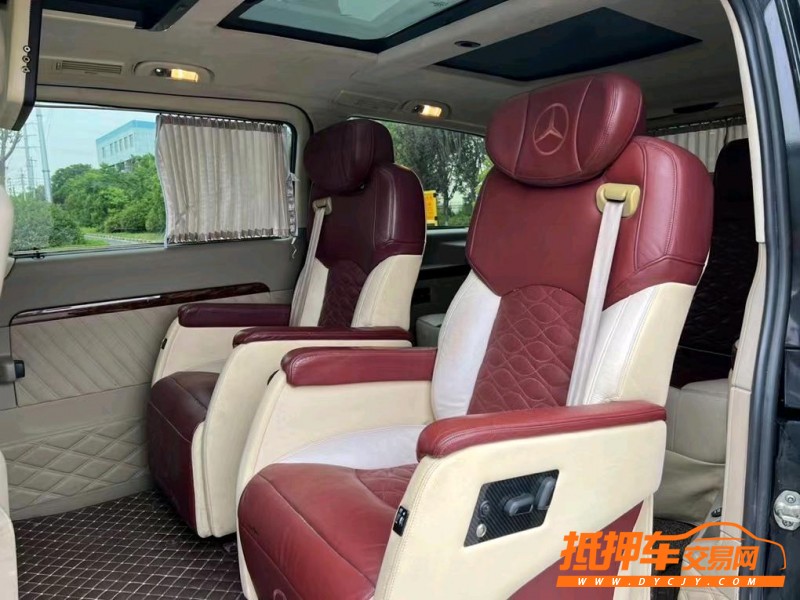 盐城12年奔驰唯雅诺6