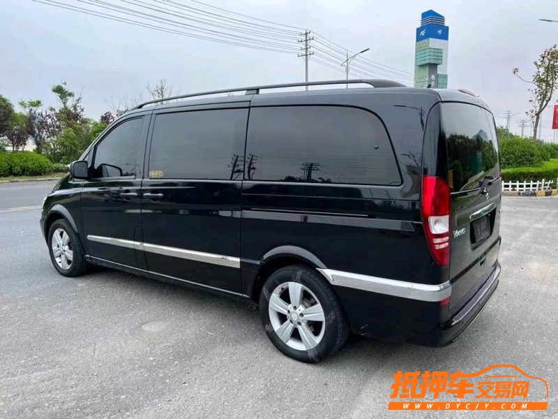 盐城12年奔驰唯雅诺9