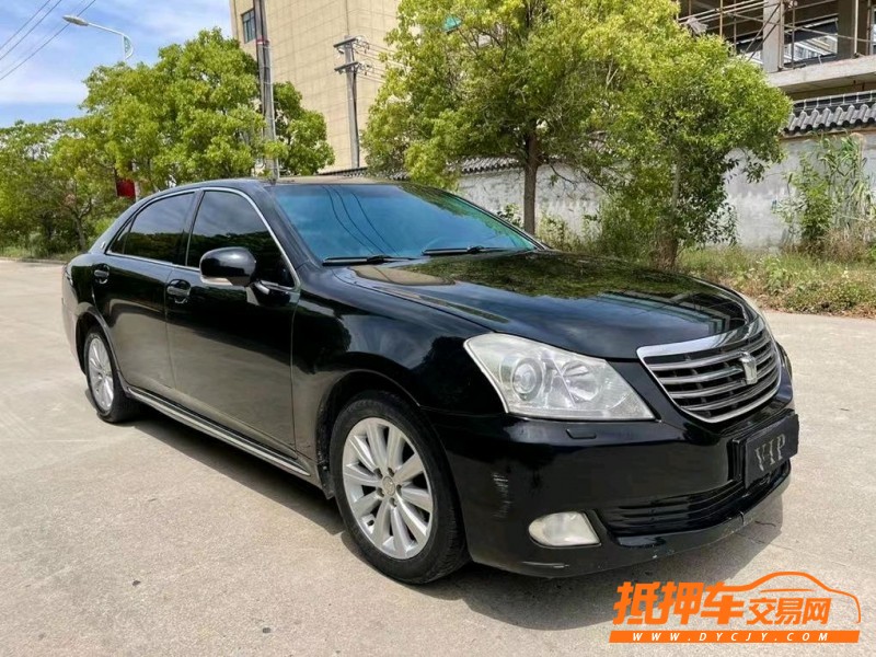 盐城11年丰田皇冠2