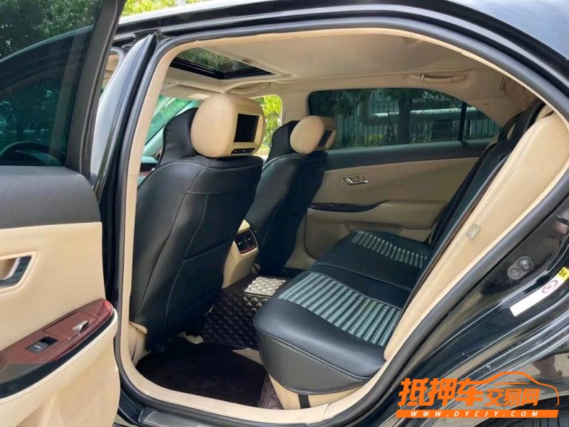 盐城11年丰田皇冠5