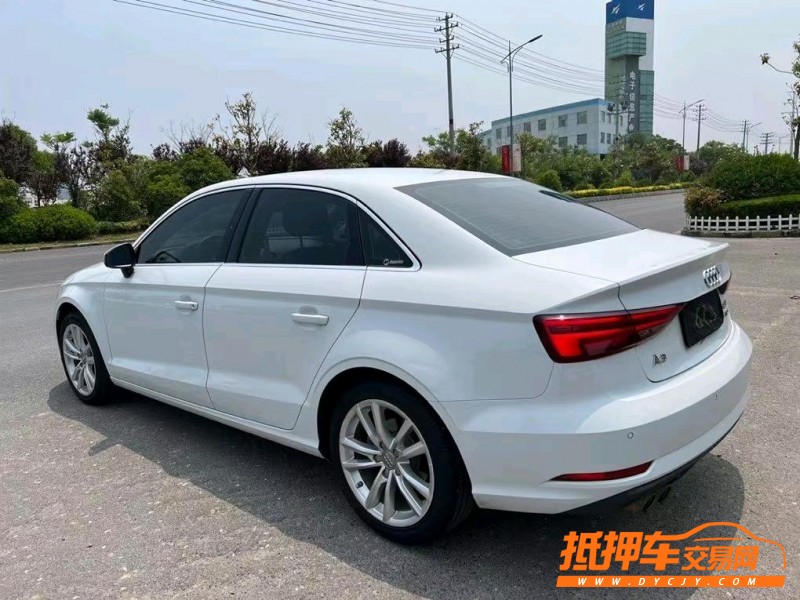 盐城17年奥迪A38