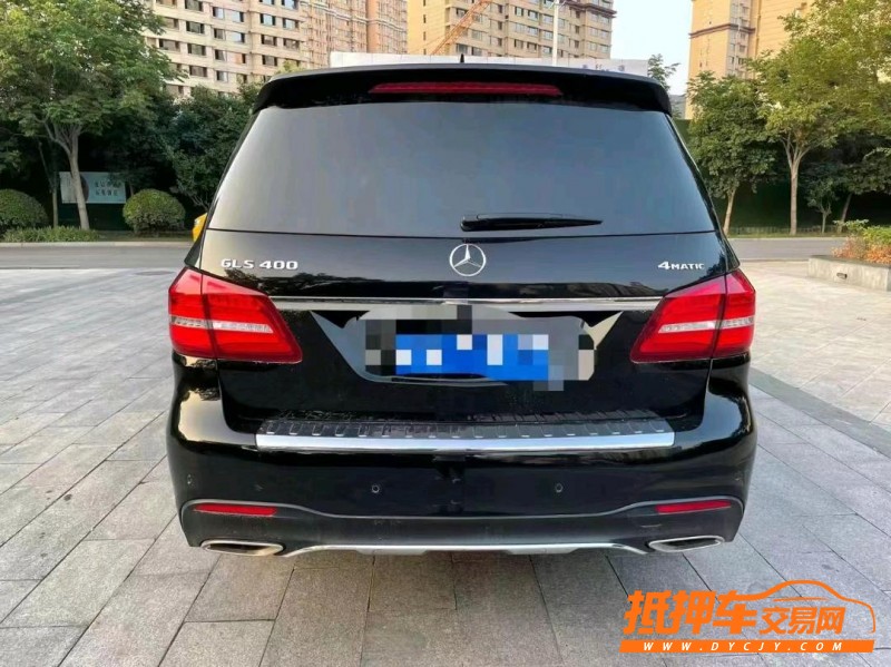 济宁19年奔驰GLS9
