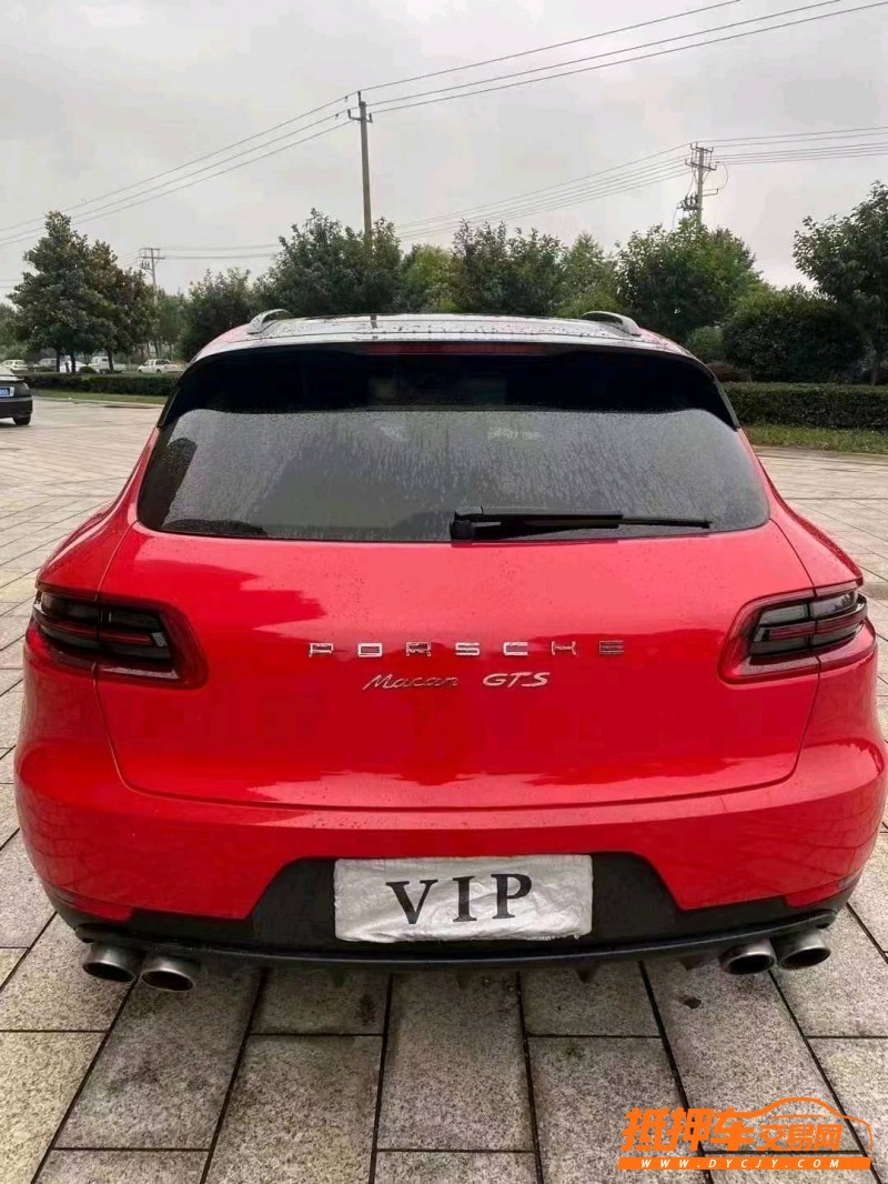 北京15年保时捷Macan2