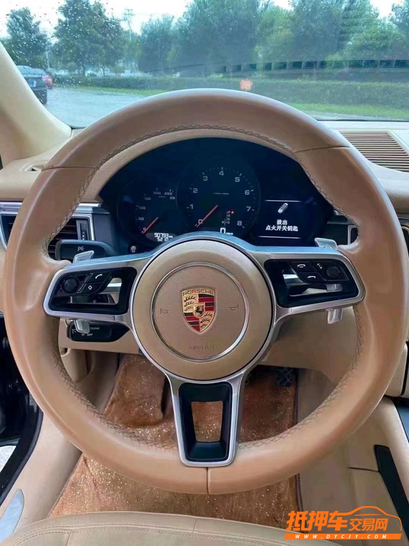 北京15年保时捷Macan3