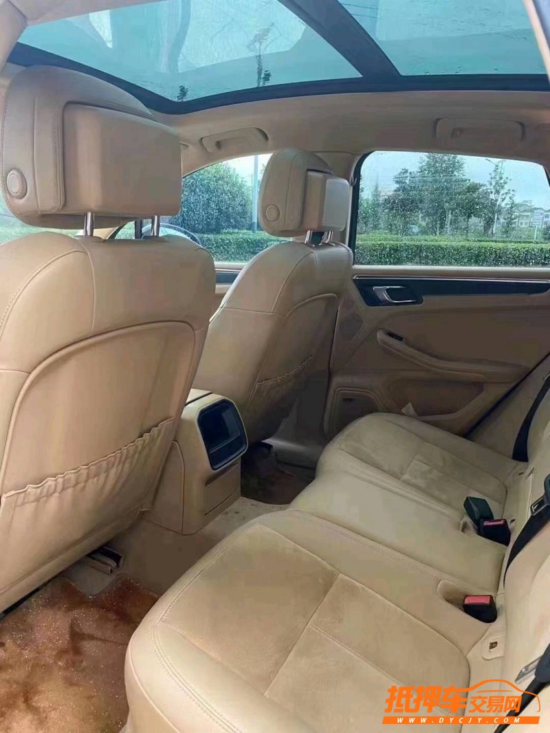 北京15年保时捷Macan4