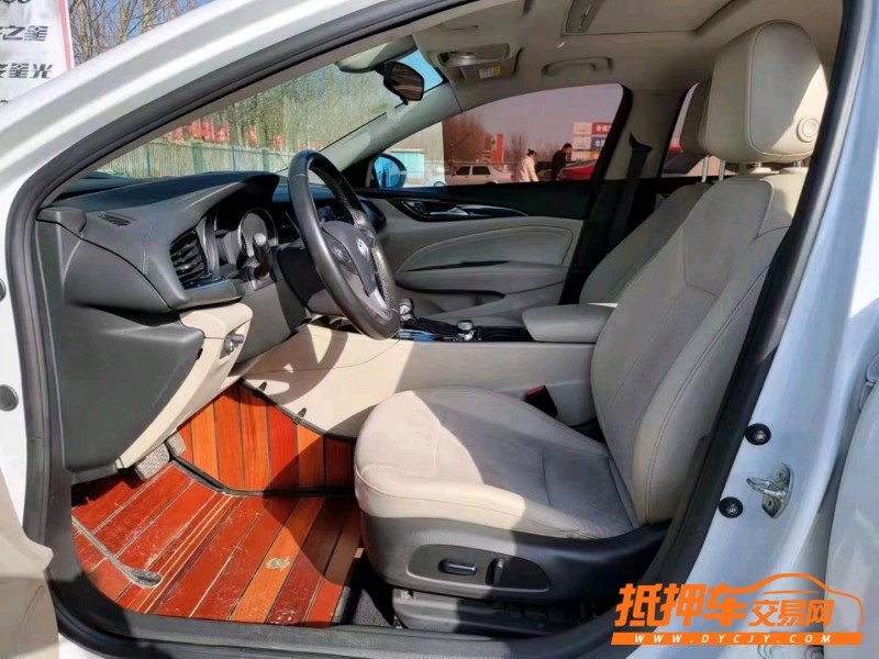 烟台19年别克君威2