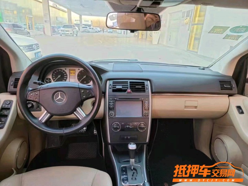 潍坊11年奔驰B9