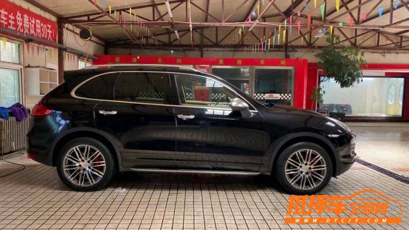 潍坊13年保时捷卡宴3