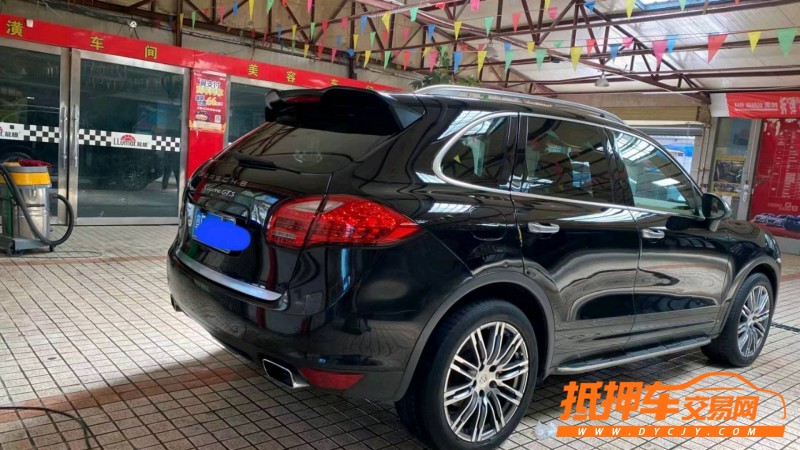 潍坊13年保时捷卡宴6