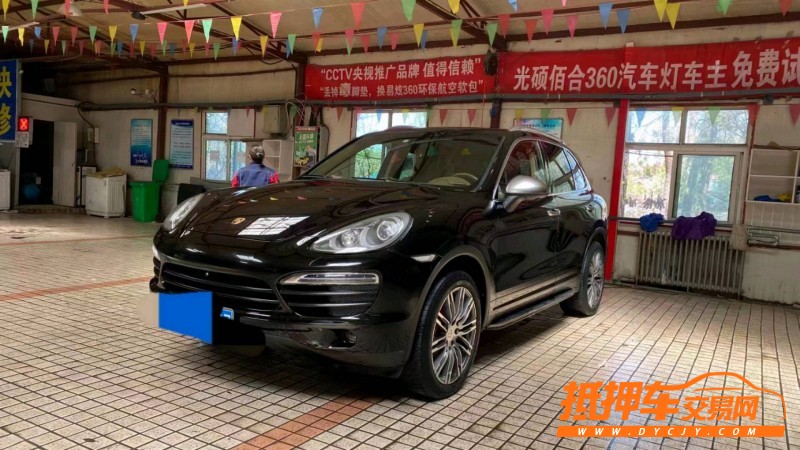 潍坊13年保时捷卡宴8