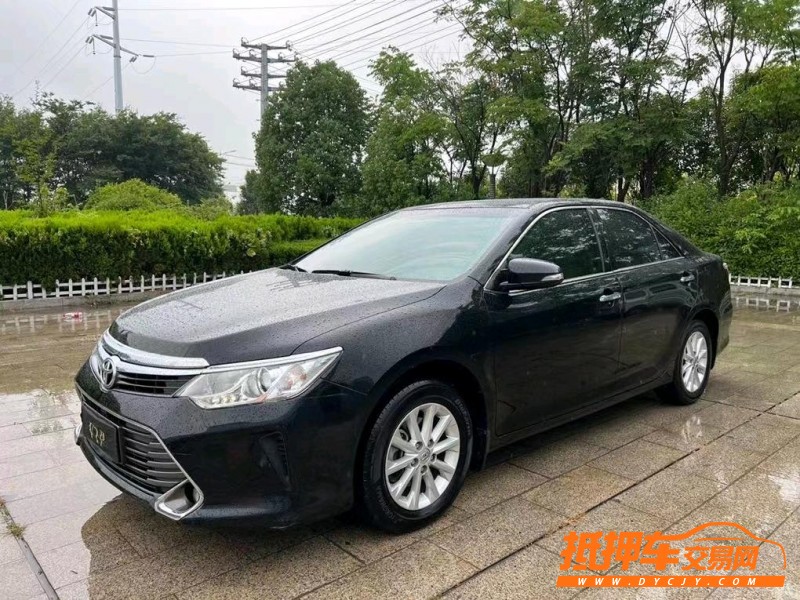 盐城16年丰田凯美瑞3