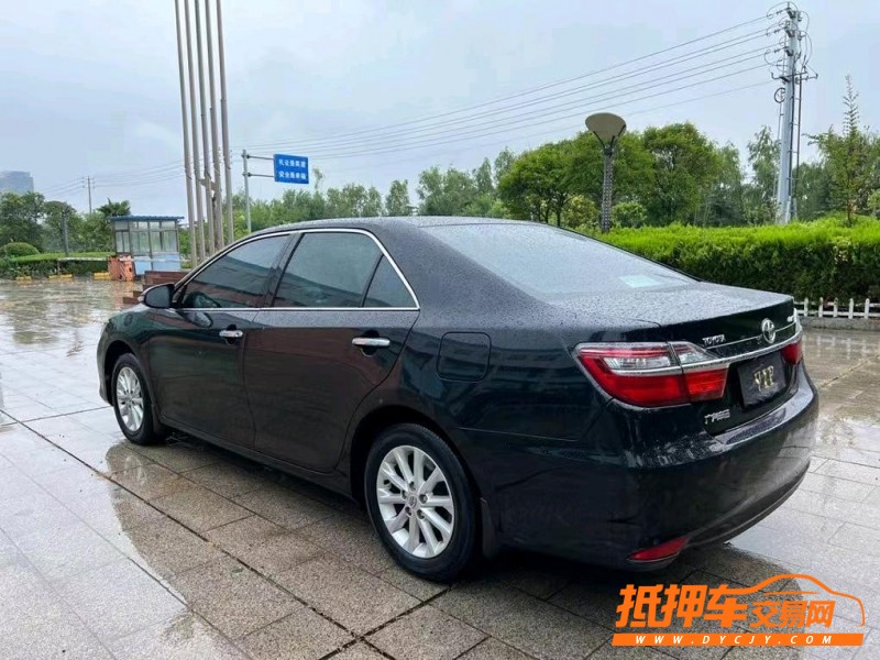 盐城16年丰田凯美瑞9